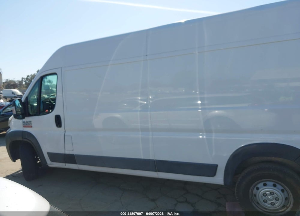 2018 RAM PROMASTER 2500 HIGH ROOF 159 WB VIN: 3C6TRVDG0JE100588