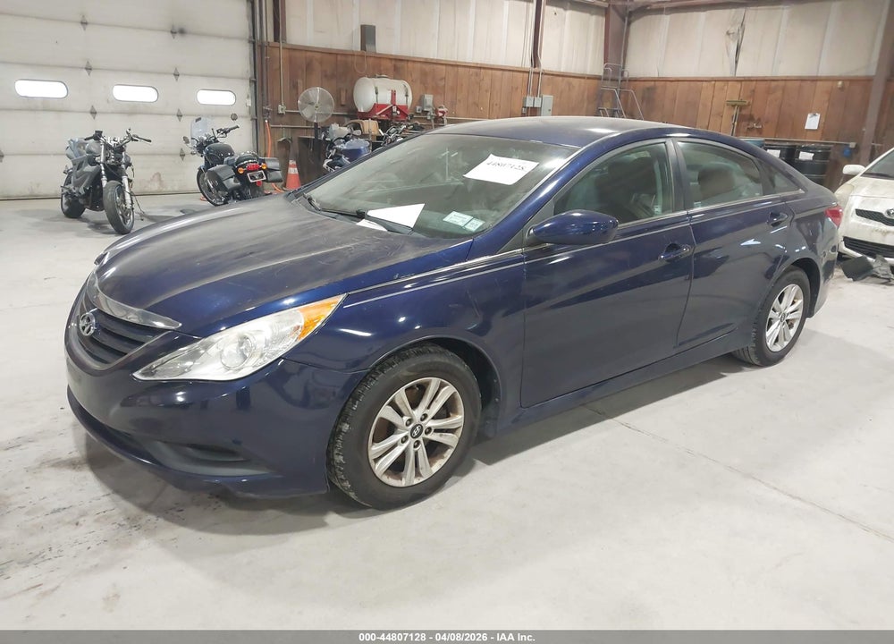 2014 HYUNDAI SONATA GLS VIN: 5NPEB4AC1EH909228