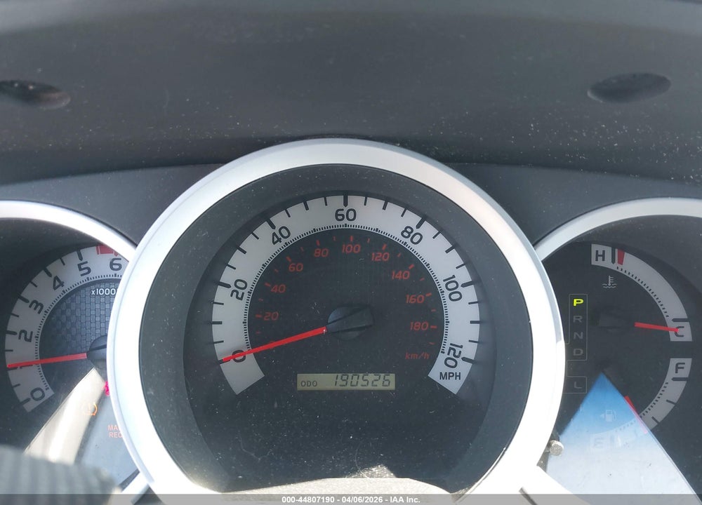 2015 TOYOTA TACOMA BASE V6 VIN: 3TMLU4EN5FM170177