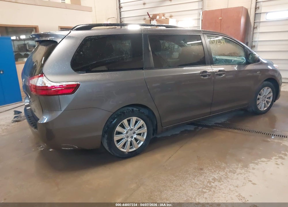 2017 TOYOTA SIENNA LE 7 PASSENGER VIN: 5TDJZ3DC5HS183064