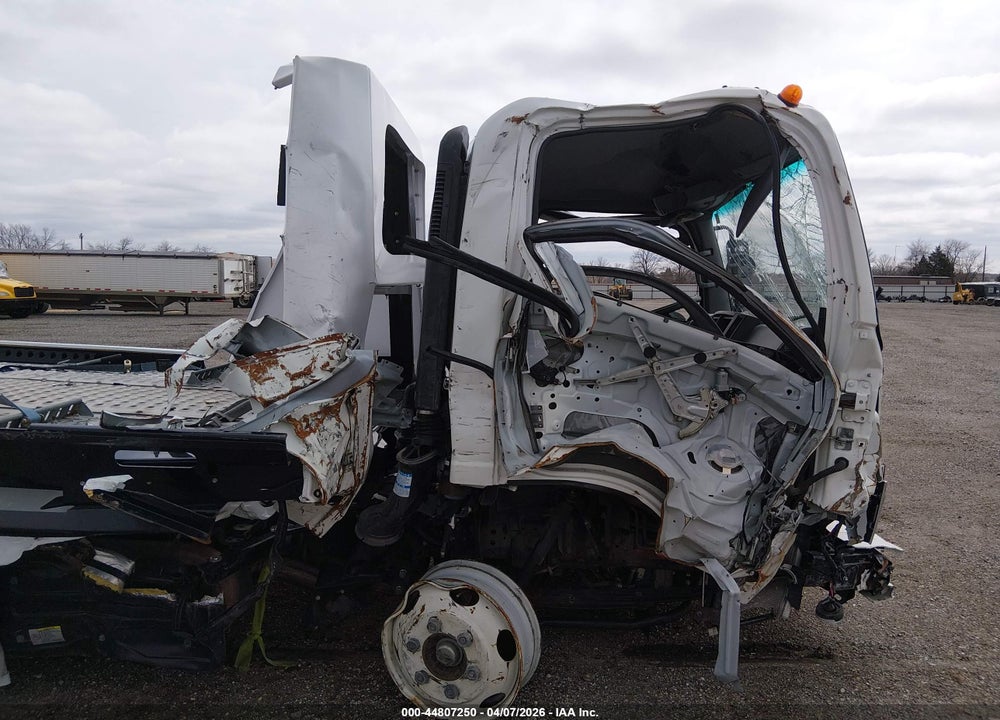 2022 ISUZU NRR VIN: JALE5W161N7304268