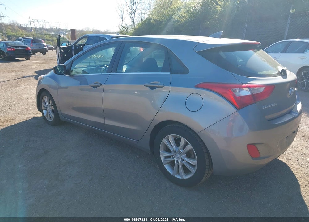 2013 HYUNDAI ELANTRA GT VIN: KMHD35LE6DU048092