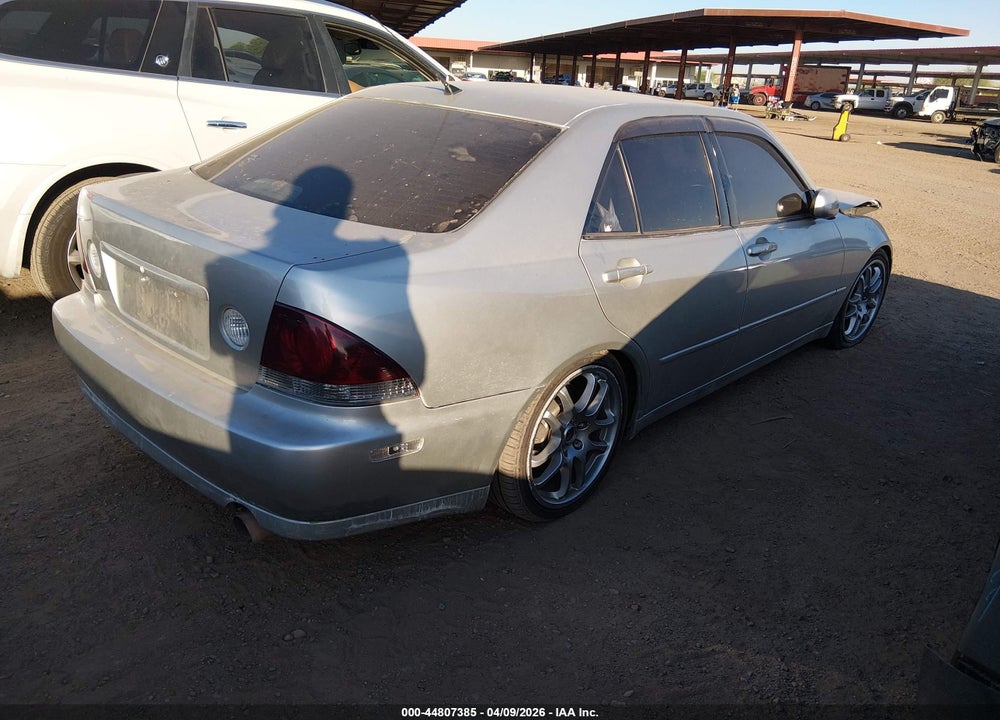 2001 LEXUS IS 300 VIN: JTHBD182410024259