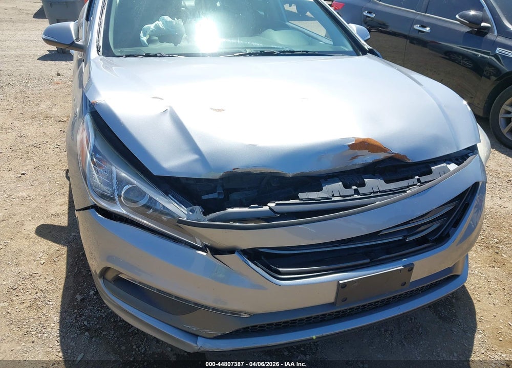 2015 HYUNDAI SONATA SPORT VIN: 5NPE34AF8FH076505
