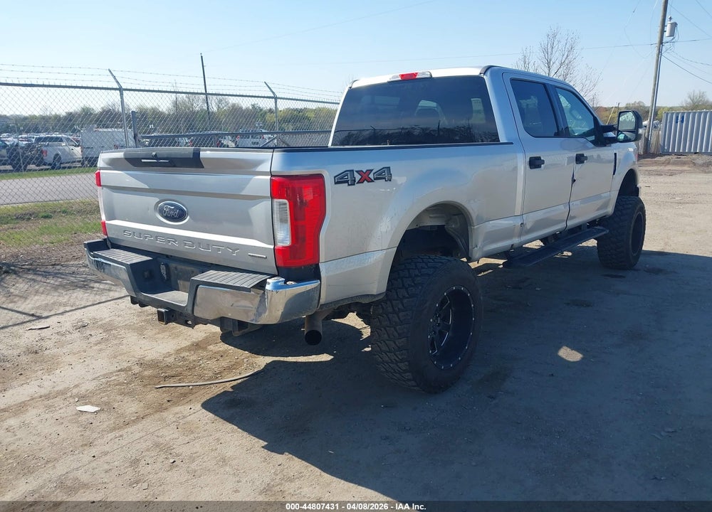 2019 FORD F-250 XLT VIN: 1FT7W2B69KEF16289