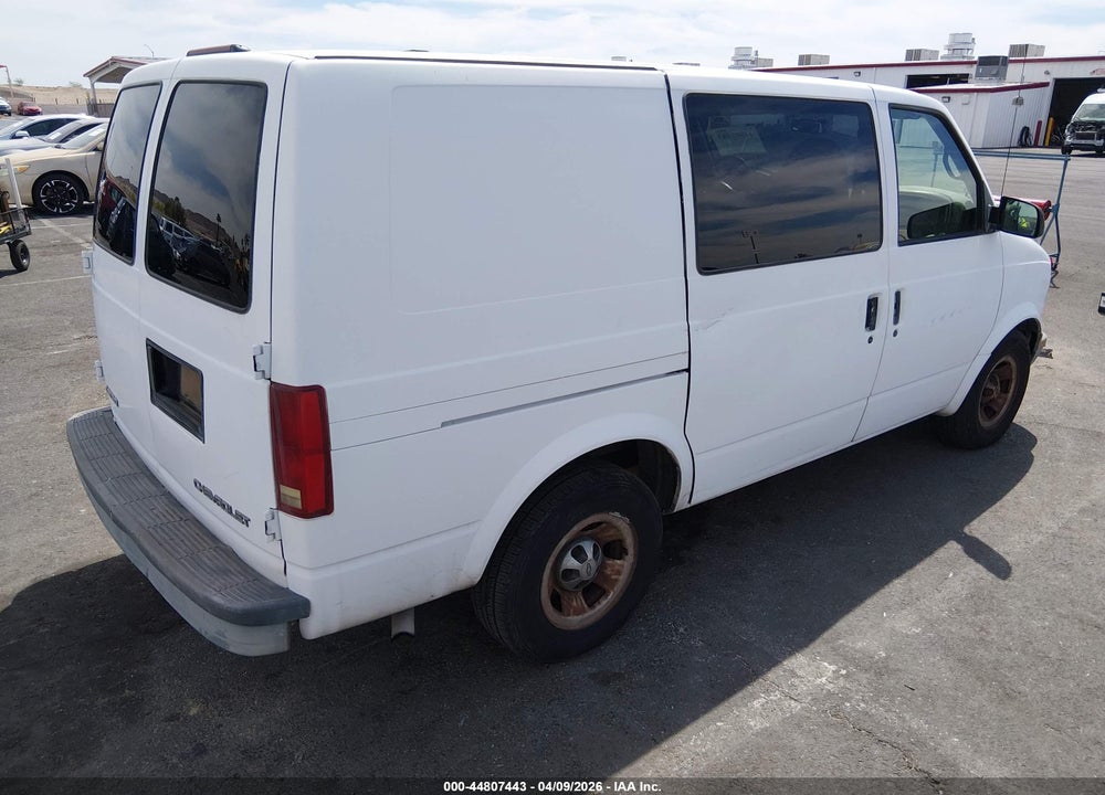 2001 CHEVROLET ASTRO VIN: 1GCDM19W21B136316