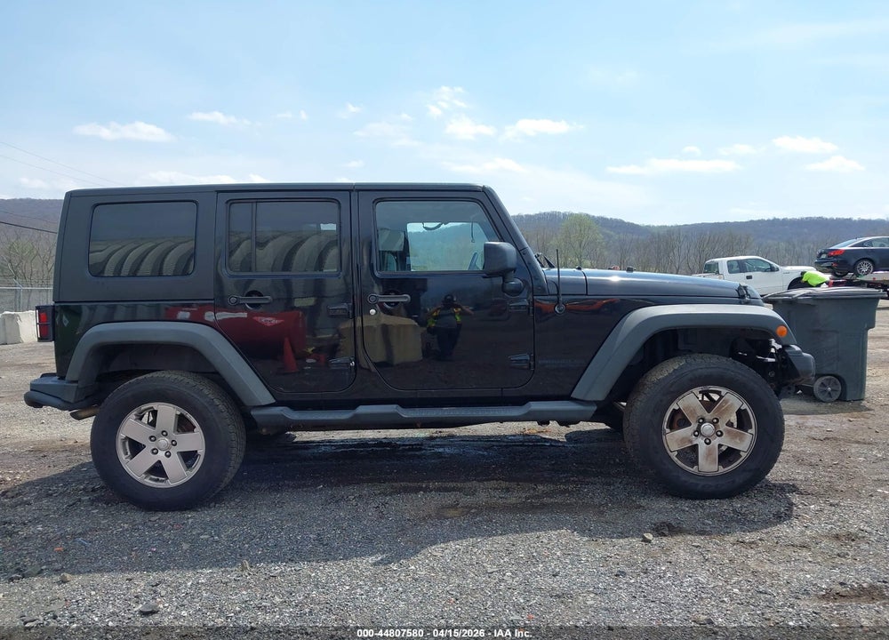 2013 JEEP WRANGLER UNLIMITED MOAB VIN: 1C4HJWEG3DL578199