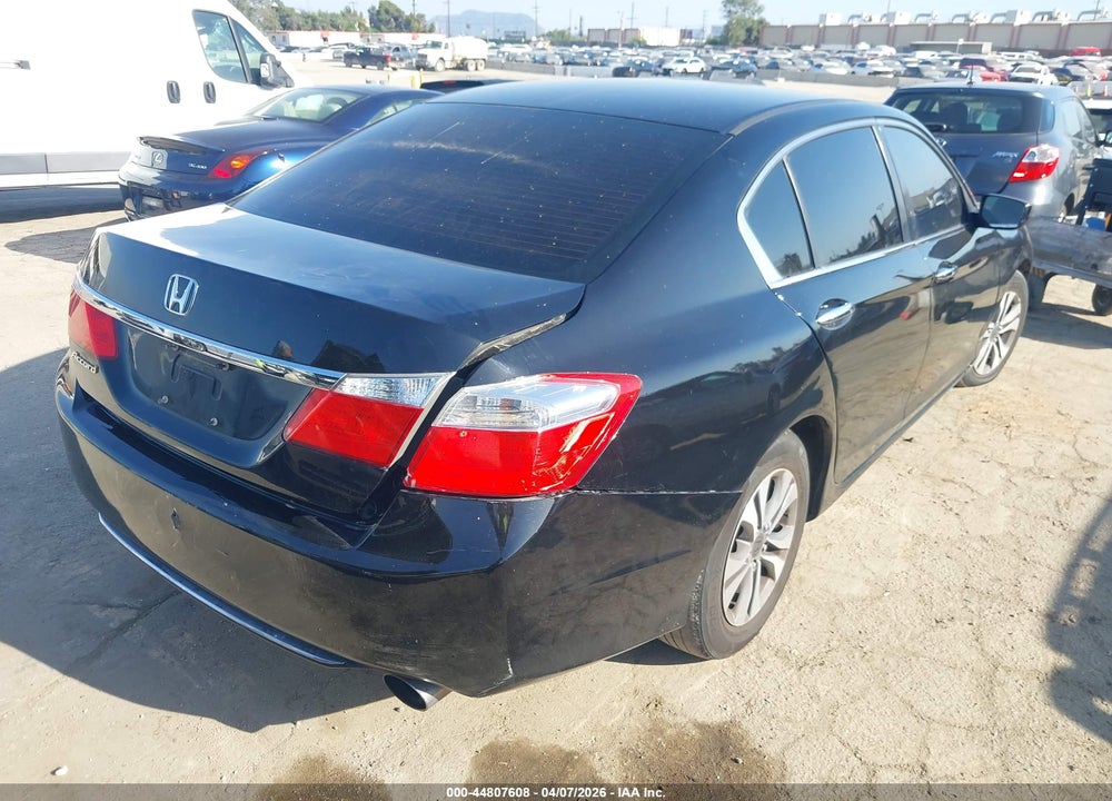 2013 HONDA ACCORD LX VIN: 1HGCR2F34DA142952