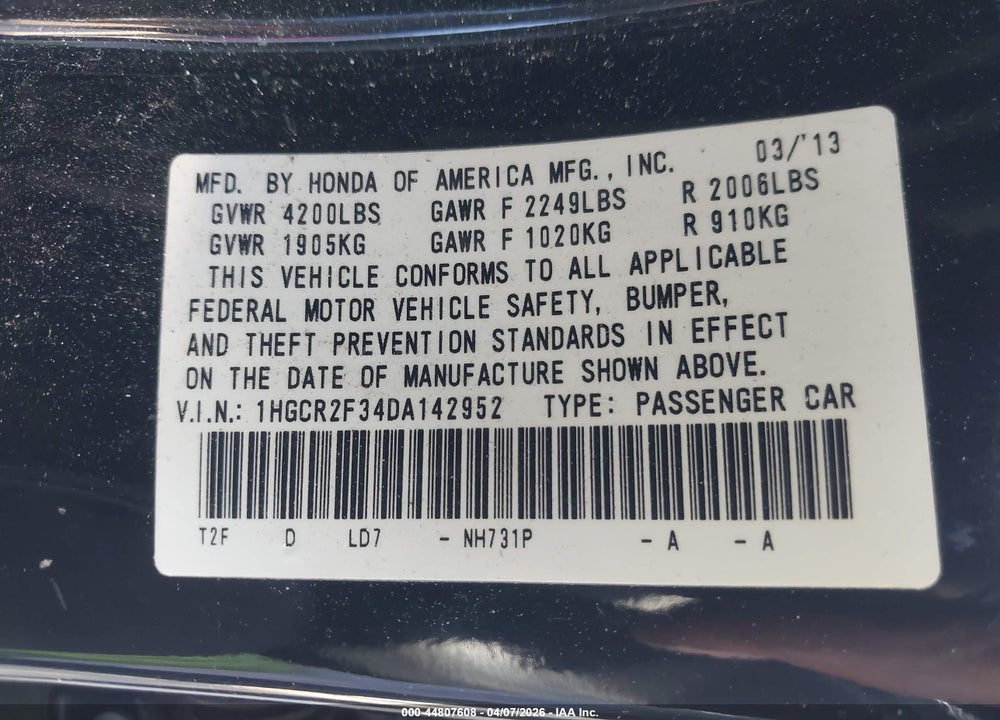 2013 HONDA ACCORD LX VIN: 1HGCR2F34DA142952