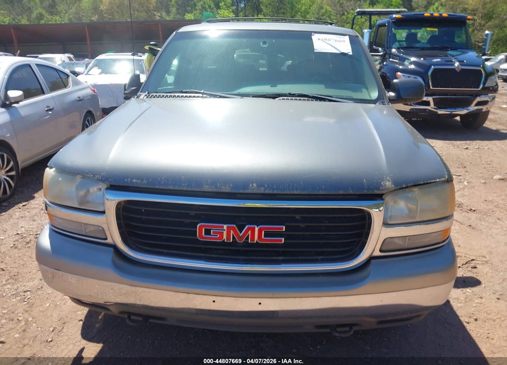 2000 GMC YUKON XL C1500 VIN: 3GKEC16T1YG142339