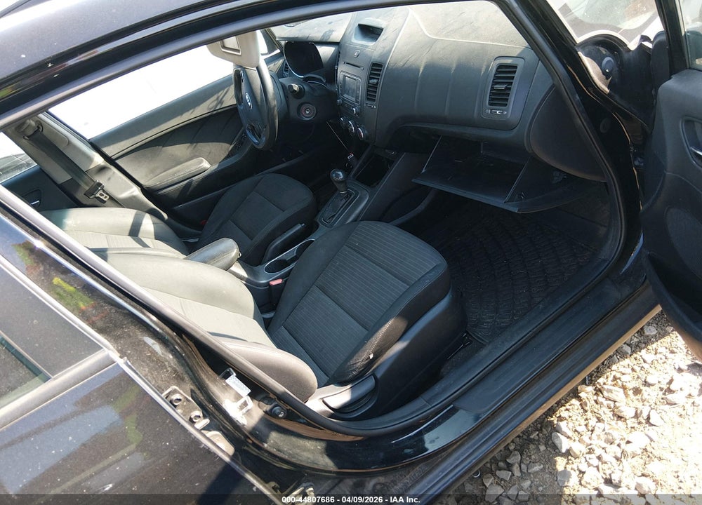 2016 KIA FORTE LX VIN: KNAFX4A62G5476728