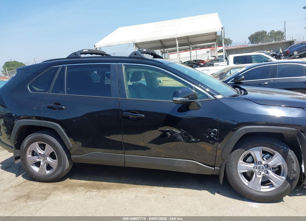2025 TOYOTA RAV4 HYBRID XLE VIN: JTMRWRFV3SJ062406