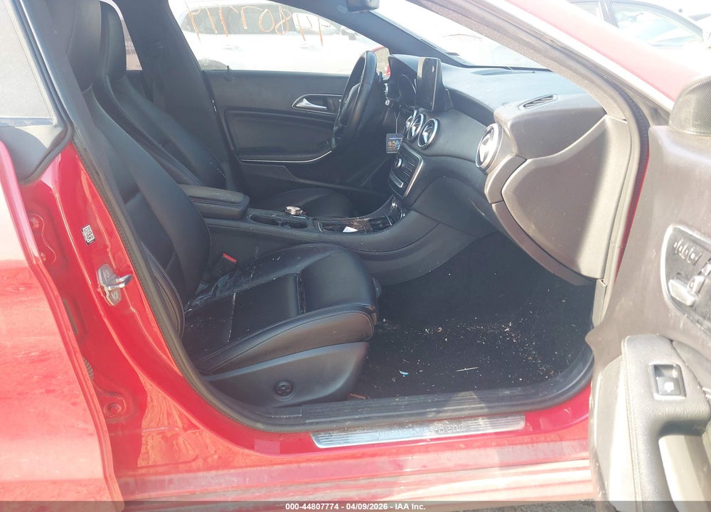 2019 MERCEDES-BENZ CLA 250 4MATIC VIN: WDDSJ4GB6KN767786