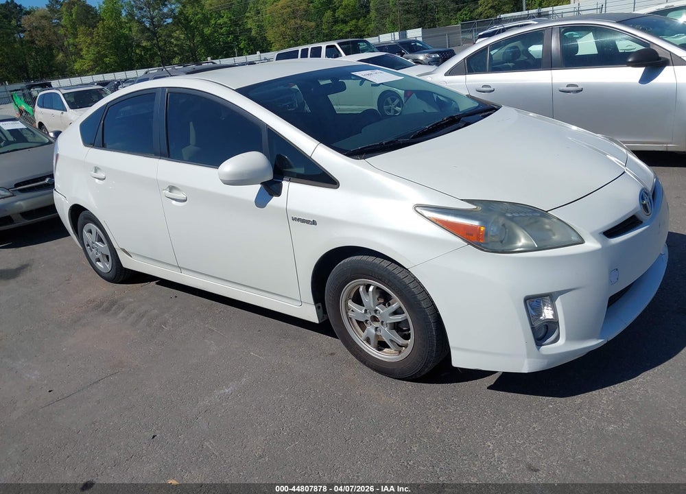 2011 TOYOTA PRIUS TWO VIN: JTDKN3DUXB1381622
