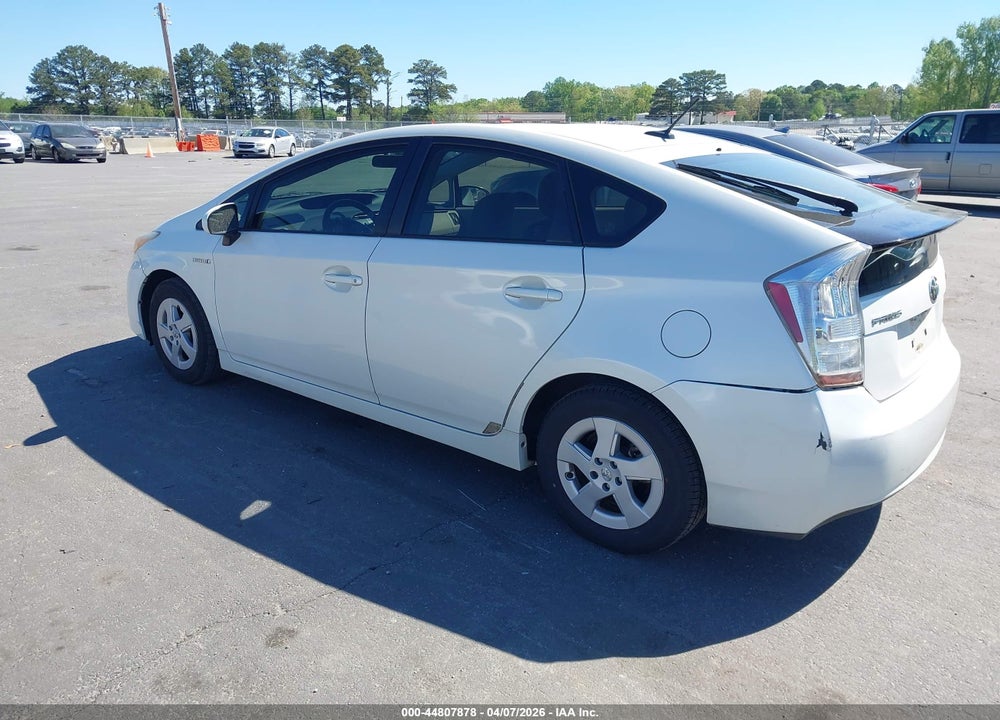 2011 TOYOTA PRIUS TWO VIN: JTDKN3DUXB1381622