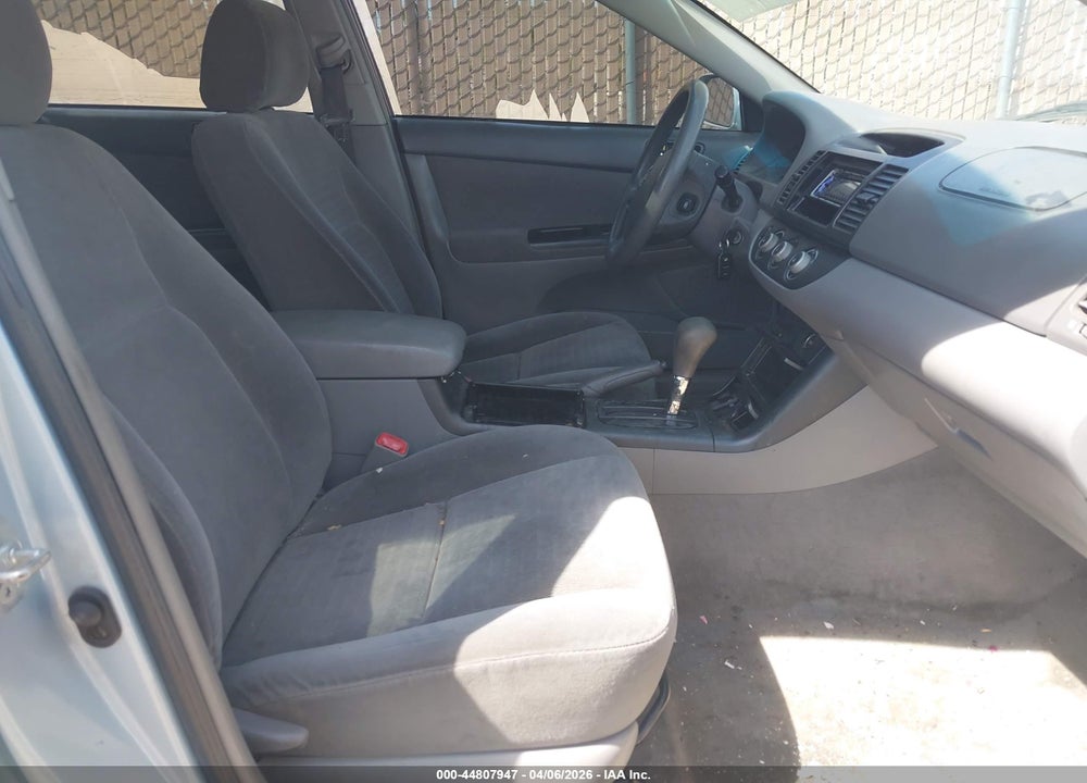 2005 TOYOTA CAMRY LE VIN: 4T1BE32K35U971063