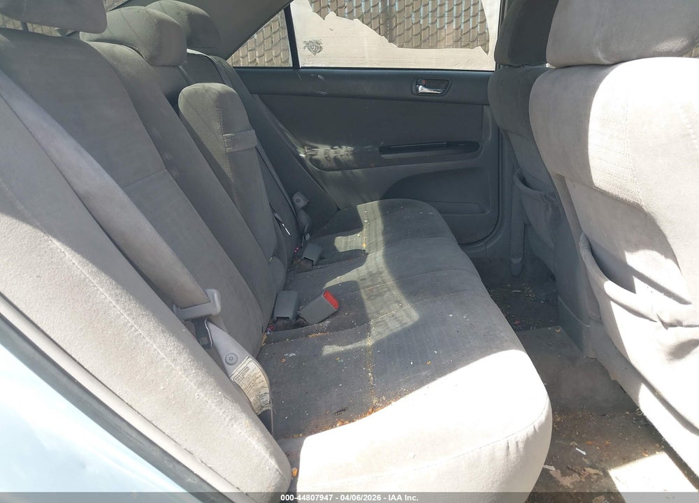 2005 TOYOTA CAMRY LE VIN: 4T1BE32K35U971063