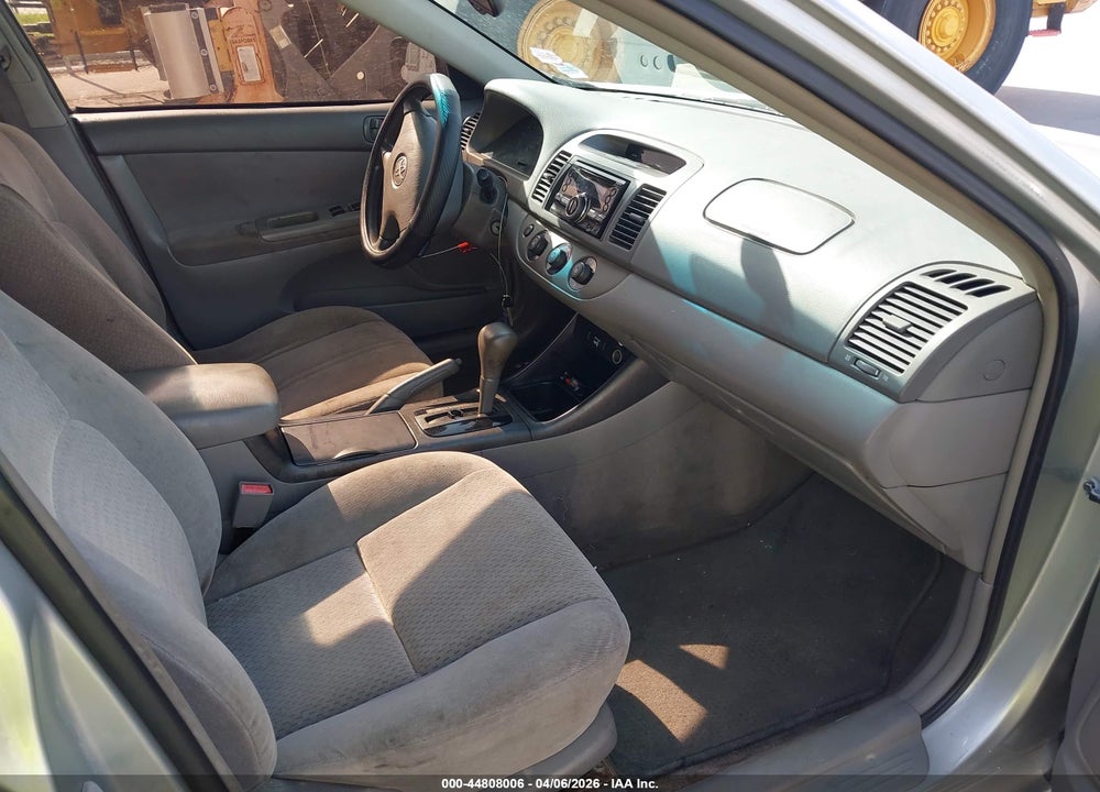 2002 TOYOTA CAMRY LE VIN: 4T1BE32K22U508472