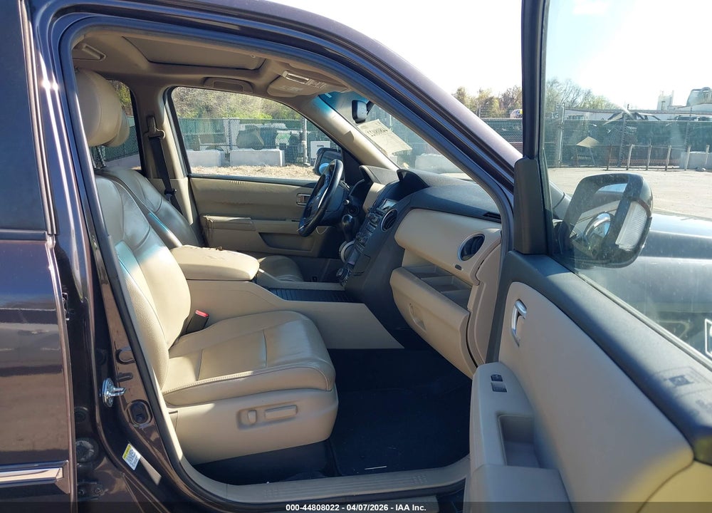 2012 HONDA PILOT TOURING VIN: 5FNYF4H94CB069985