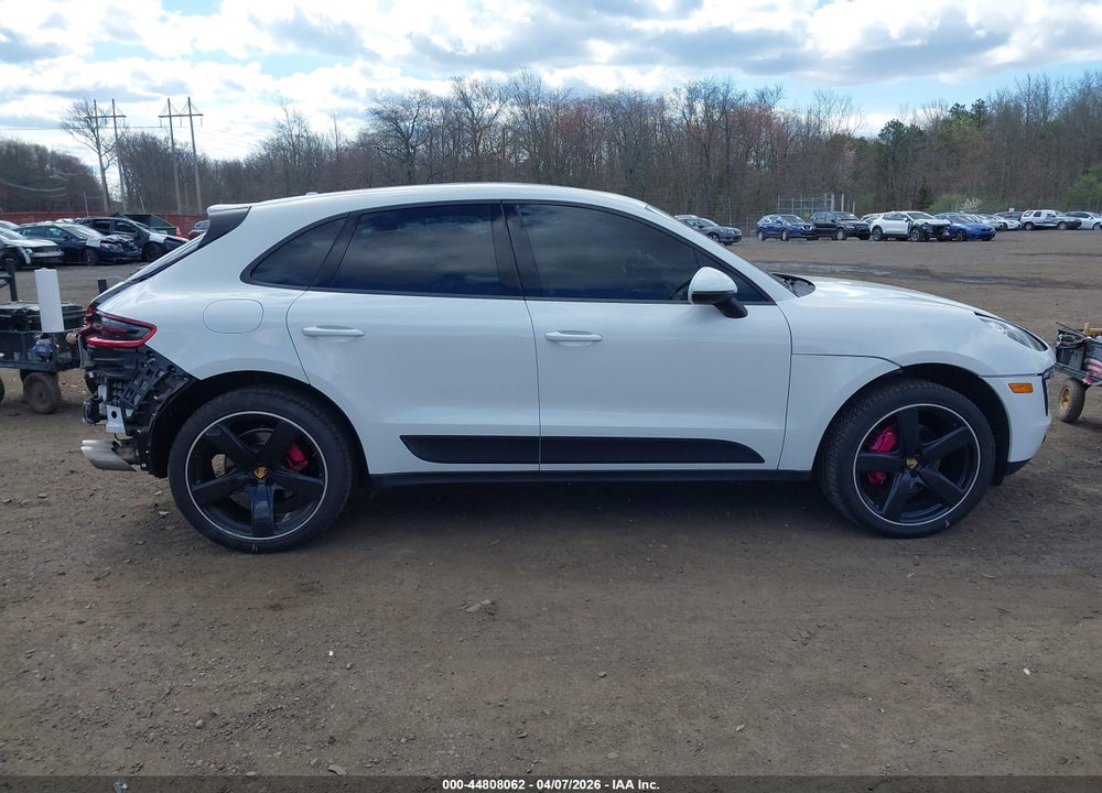 2015 PORSCHE MACAN S VIN: WP1AB2A54FLB71277