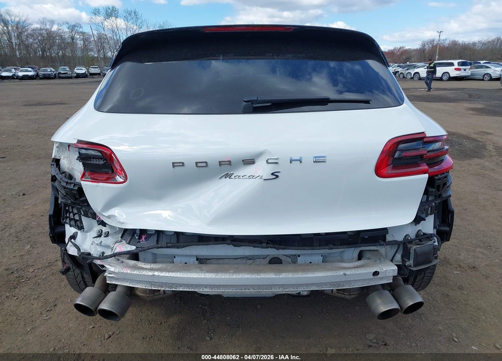2015 PORSCHE MACAN S VIN: WP1AB2A54FLB71277