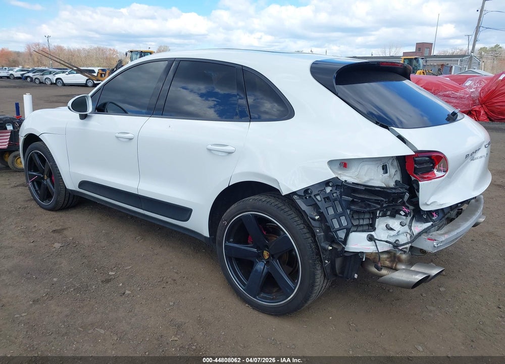 2015 PORSCHE MACAN S VIN: WP1AB2A54FLB71277