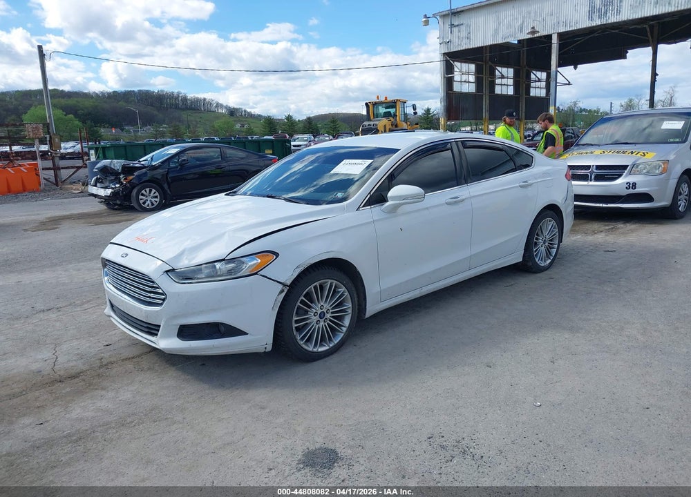 2015 FORD FUSION SE VIN: 3FA6P0T91FR262575