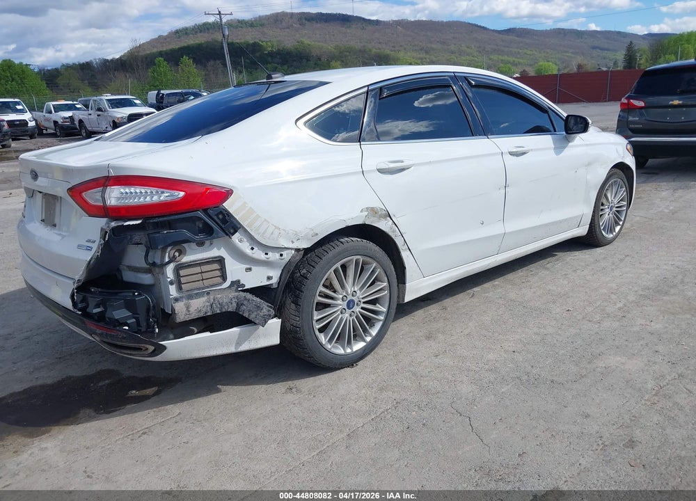 2015 FORD FUSION SE VIN: 3FA6P0T91FR262575