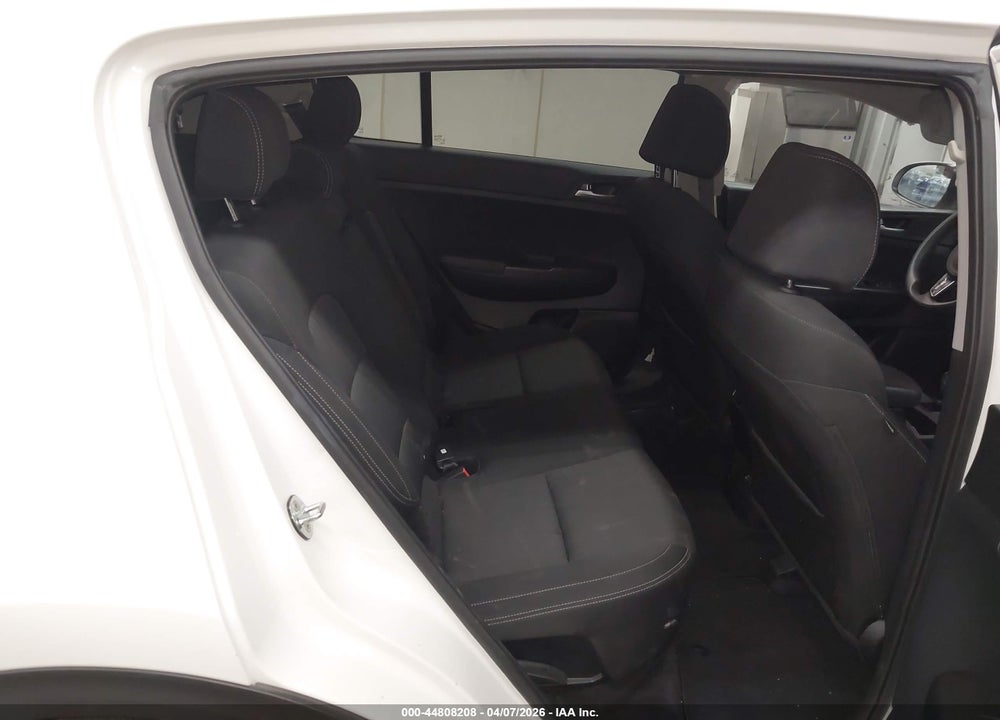 2021 KIA SPORTAGE LX VIN: KNDPMCAC5M7933287