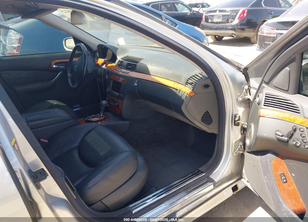2006 MERCEDES-BENZ S 430 VIN: WDBNG70J76A479232