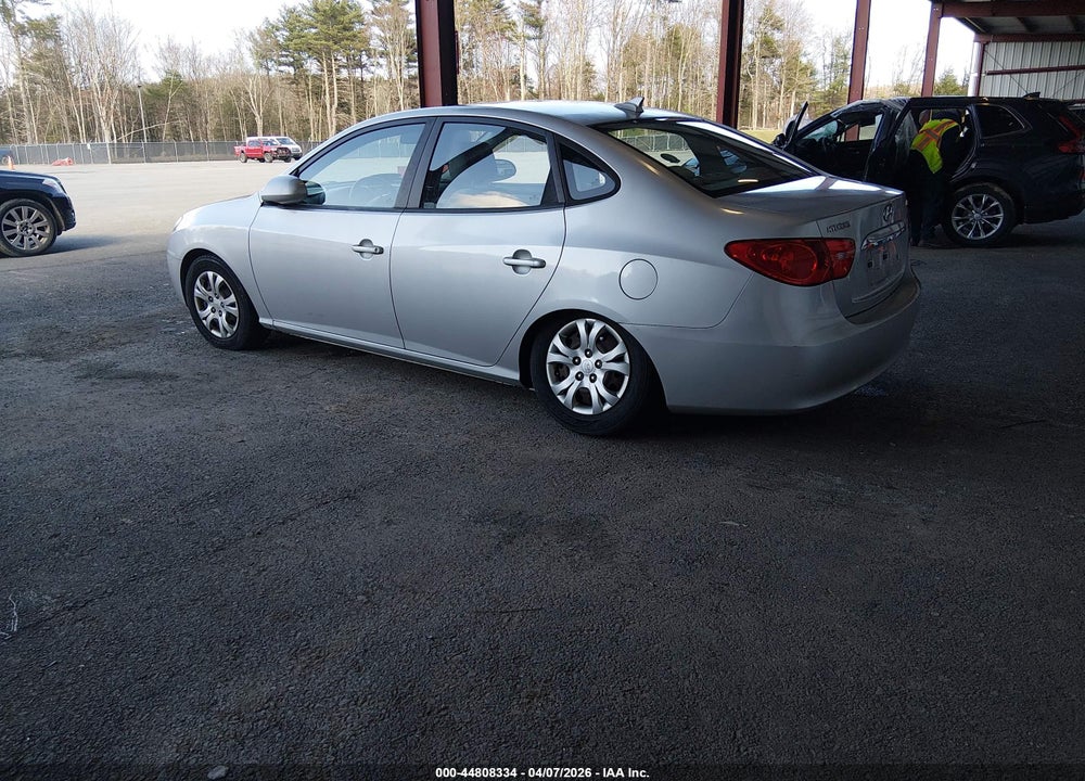 2010 HYUNDAI ELANTRA GLS VIN: KMHDU4AD8AU208857