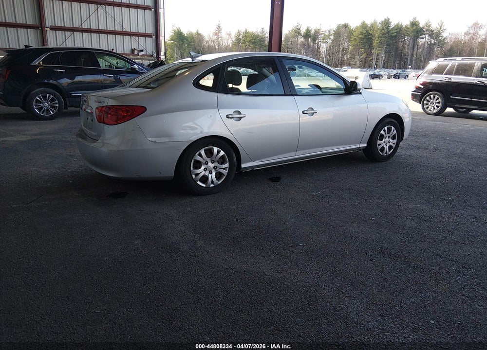 2010 HYUNDAI ELANTRA GLS VIN: KMHDU4AD8AU208857
