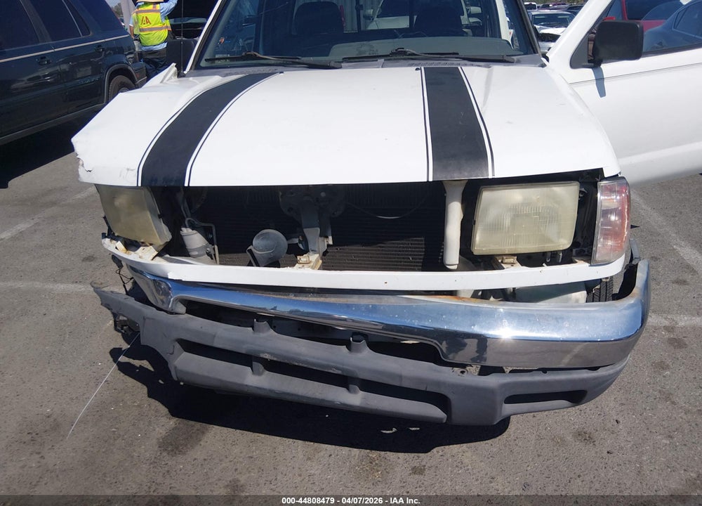 1998 NISSAN FRONTIER SE/XE VIN: 1N6DD26S8WC389288