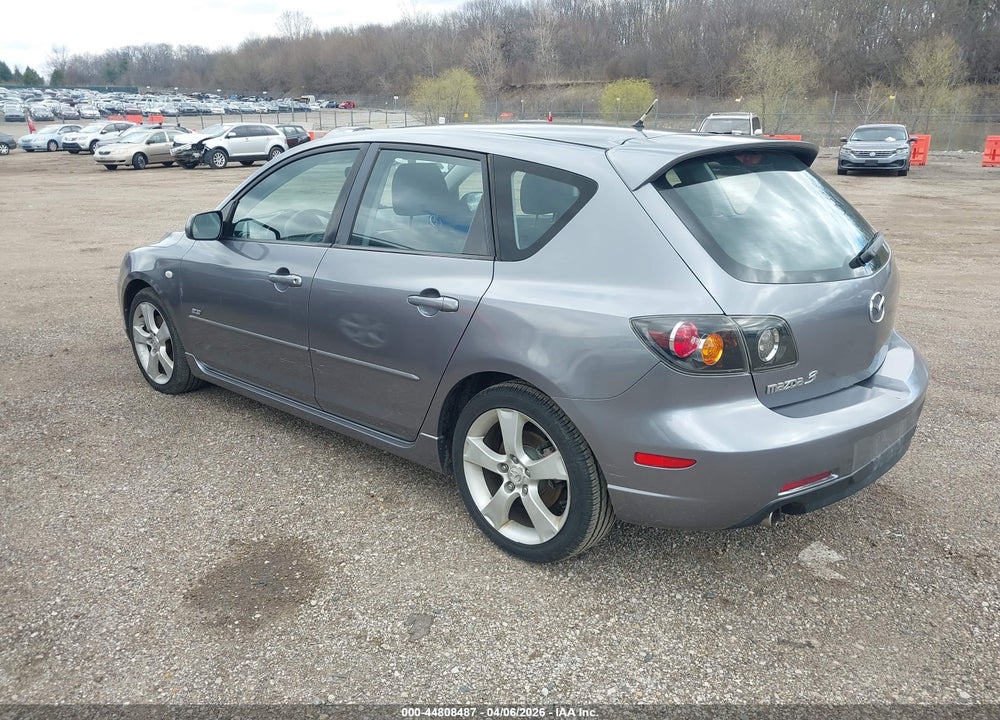 2005 MAZDA 3 S VIN: JM1BK143051289511