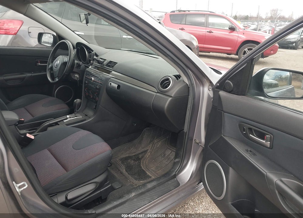 2005 MAZDA 3 S VIN: JM1BK143051289511