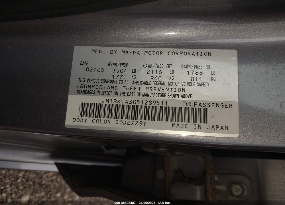 2005 MAZDA 3 S VIN: JM1BK143051289511
