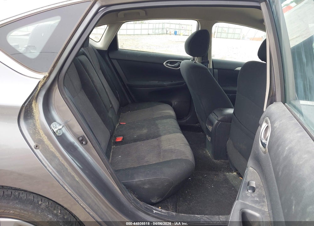 2015 NISSAN SENTRA SV VIN: 3N1AB7AP6FY245924