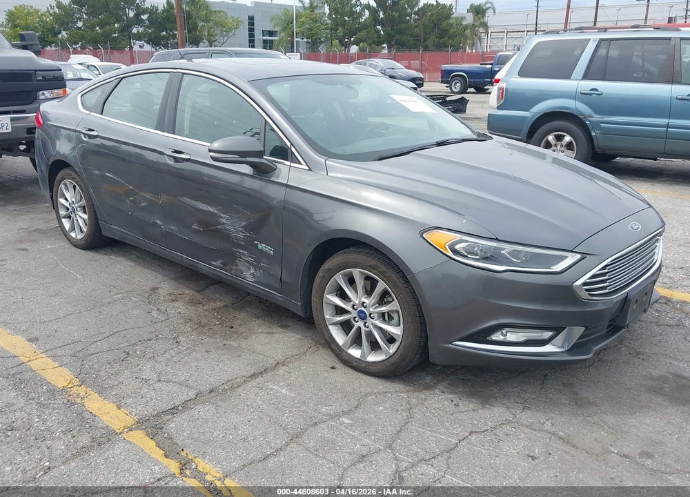 2017 FORD FUSION ENERGI SE LUXURY VIN: 3FA6P0PU2HR329699