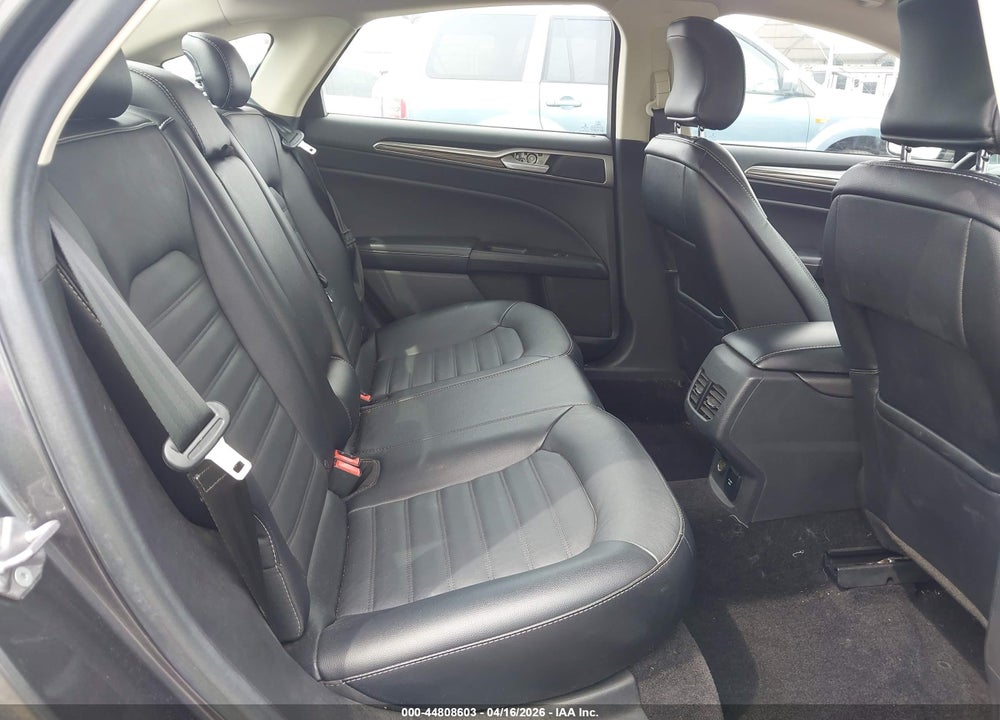 2017 FORD FUSION ENERGI SE LUXURY VIN: 3FA6P0PU2HR329699
