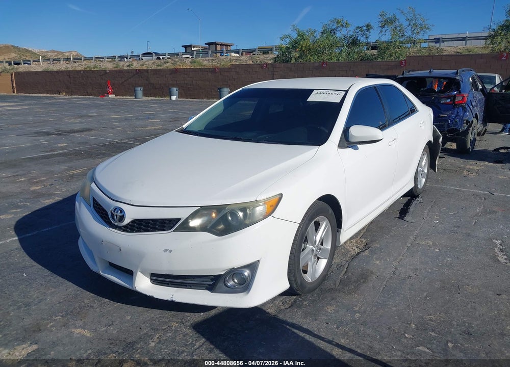 2014 TOYOTA CAMRY SE VIN: 4T1BF1FK1EU459247