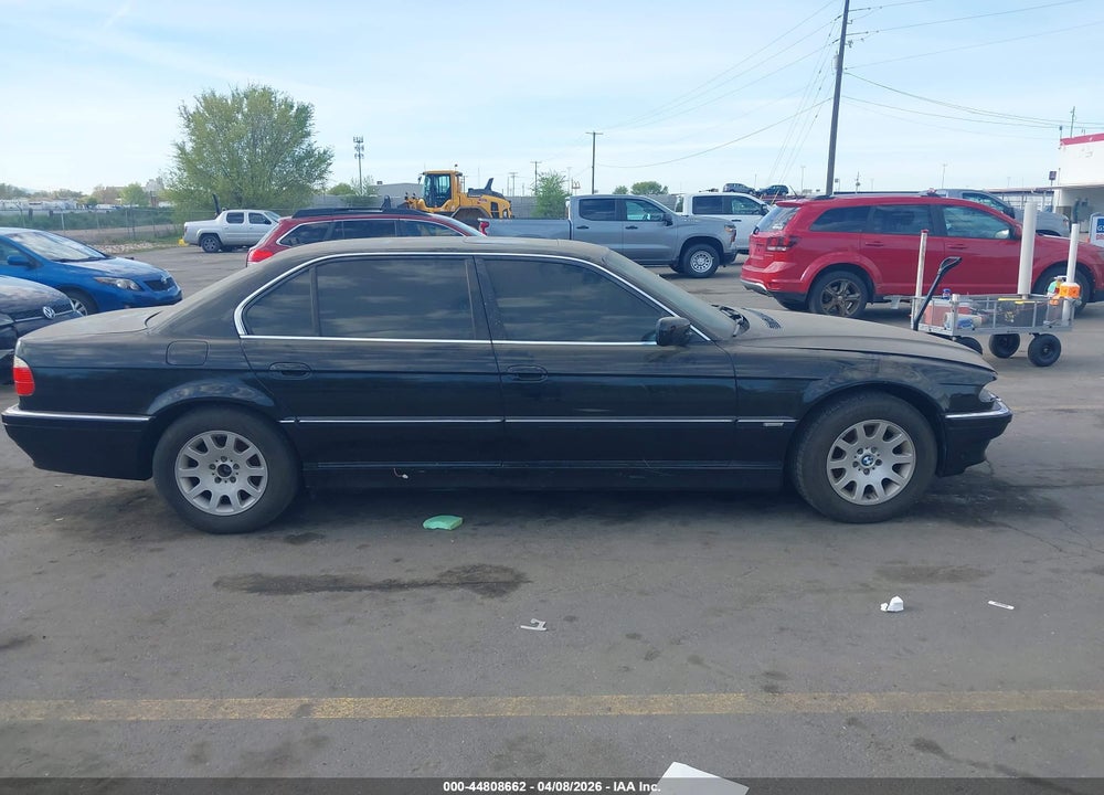 2001 BMW 740IL VIN: WBAGH83401DP24461