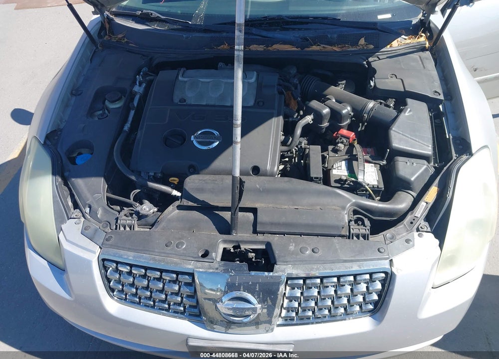 2004 NISSAN MAXIMA 3.5 SL VIN: 1N4BA41E94C891665