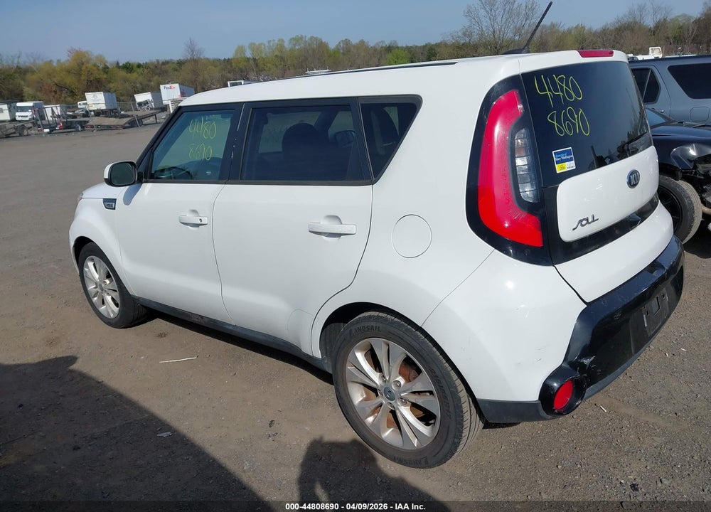 2016 KIA SOUL + VIN: KNDJP3A5XG7822530
