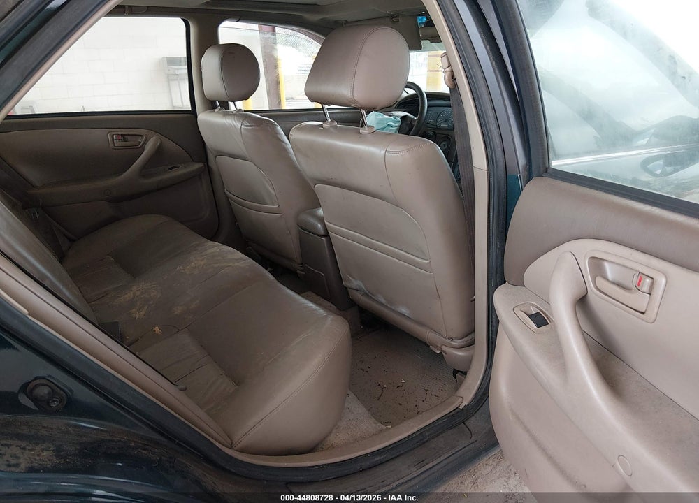 1998 TOYOTA CAMRY XLE V6 VIN: JT2BF28K3W0115332