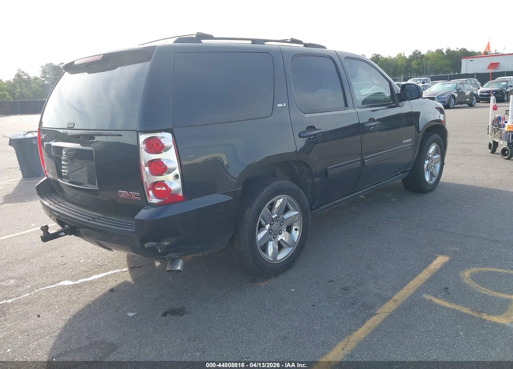 2011 GMC YUKON SLT VIN: 1GKS1CE00BR215249