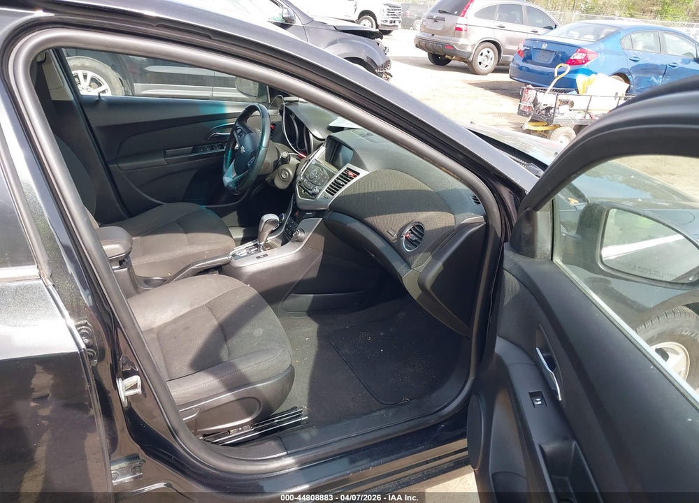 2014 CHEVROLET CRUZE 1LT AUTO VIN: 1G1PC5SB5E7437534