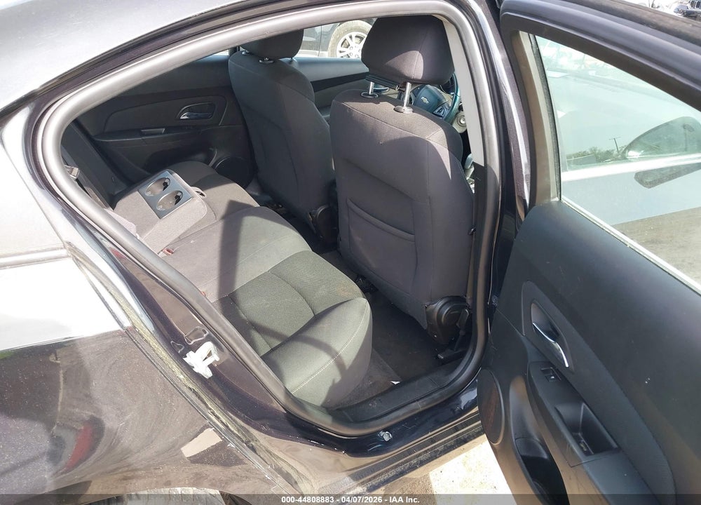 2014 CHEVROLET CRUZE 1LT AUTO VIN: 1G1PC5SB5E7437534