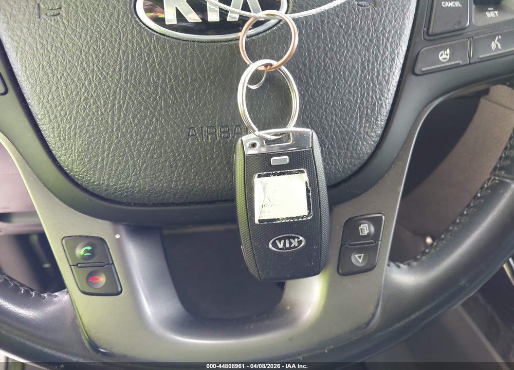 2015 KIA SORENTO EX V6 VIN: 5XYKU4A71FG590471