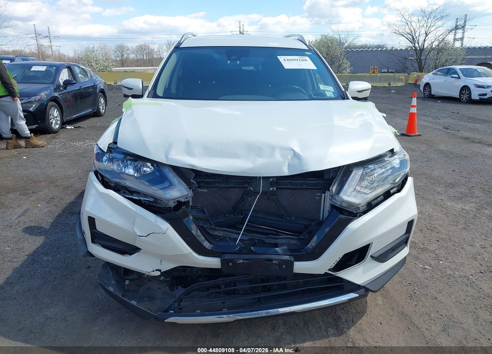 2019 NISSAN ROGUE SV VIN: JN8AT2MV9KW395507