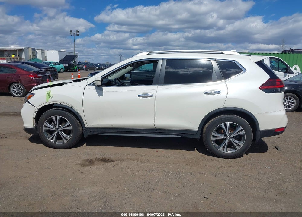 2019 NISSAN ROGUE SV VIN: JN8AT2MV9KW395507